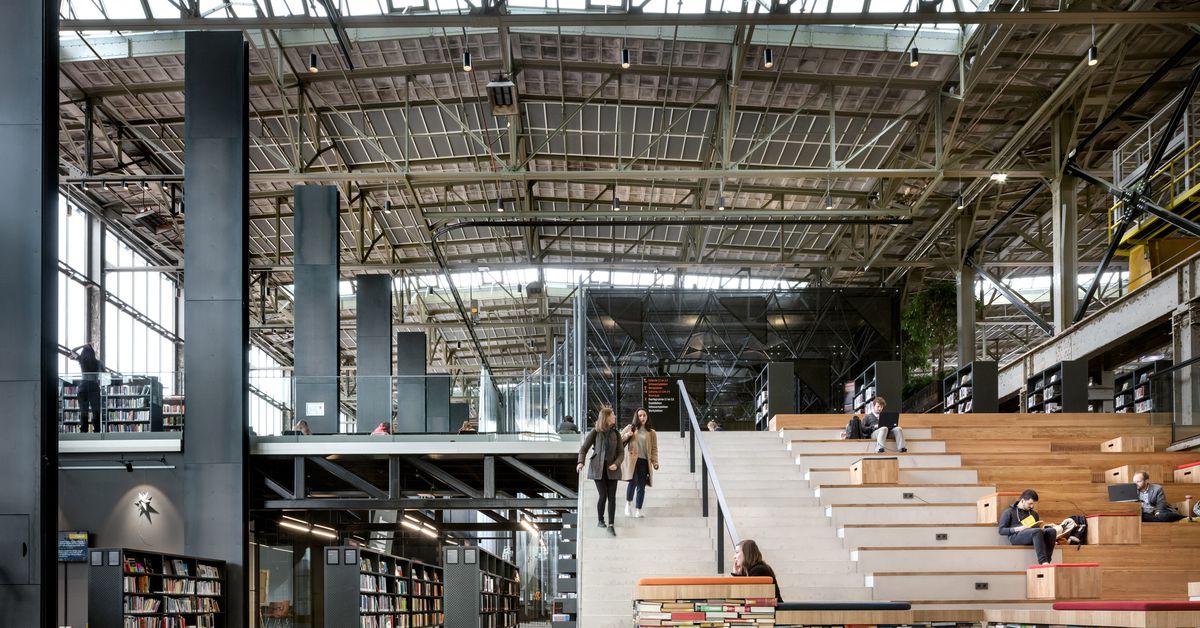 Converted warehouse becomes LocHal public library in the Netherlands – Curbed