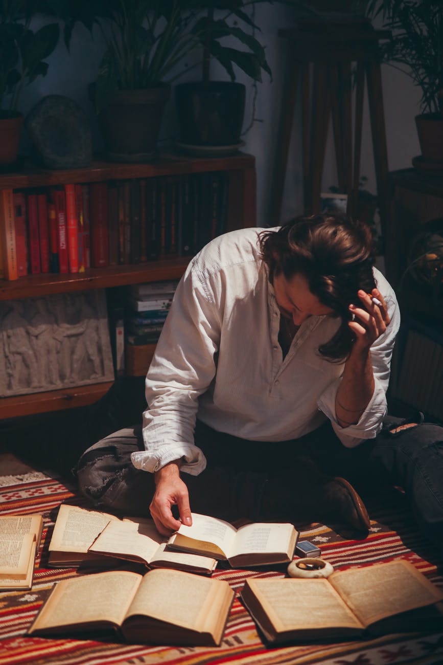 Robert Bly, Poet Who Gave Rise to a Men’s Movement, Dies at 94 – The New York Times