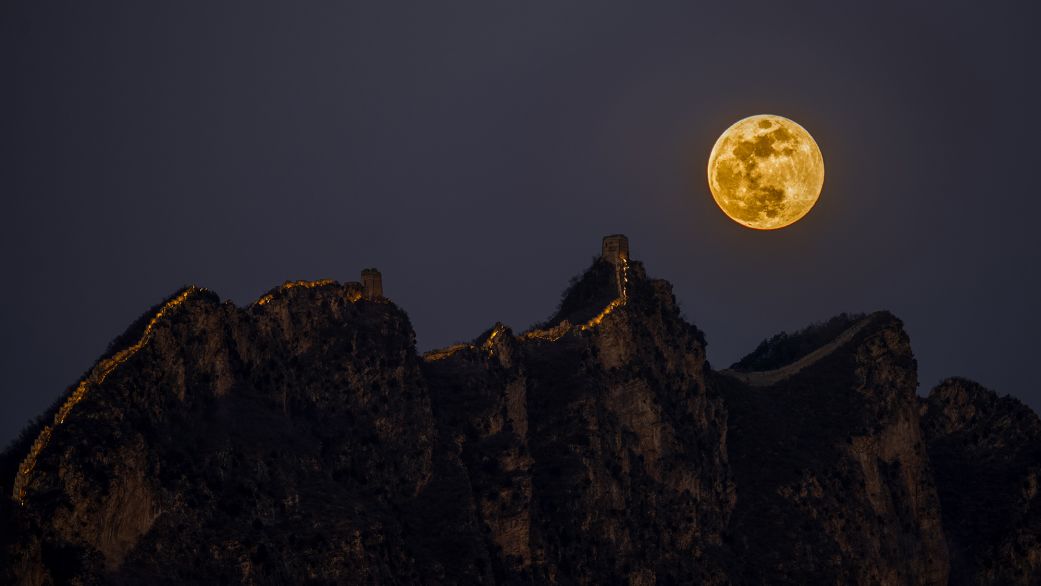 February’s full snow moon will shine in the night sky this weekend – CNN